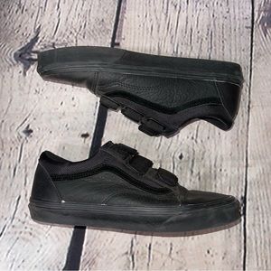 Black Men's Sneakers